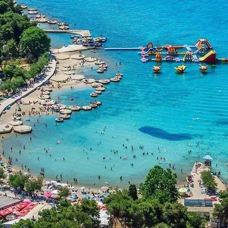 In Near Blue Apartament *