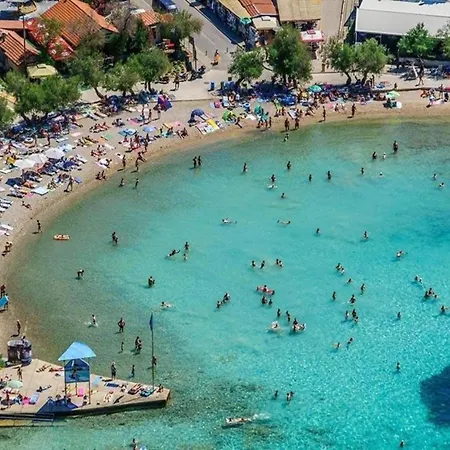 Appartement In Near Blue Vodice