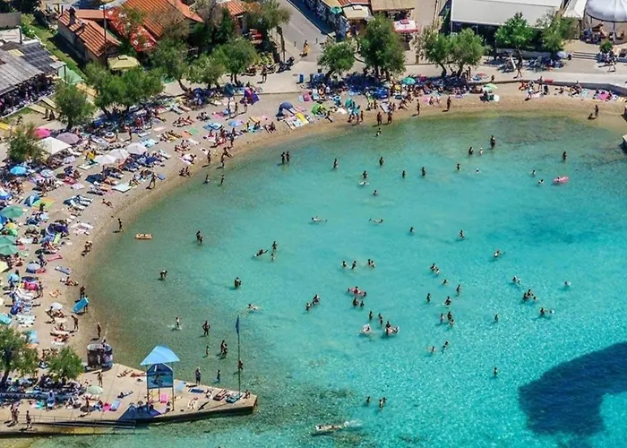 Appartement In Near Blue Vodice